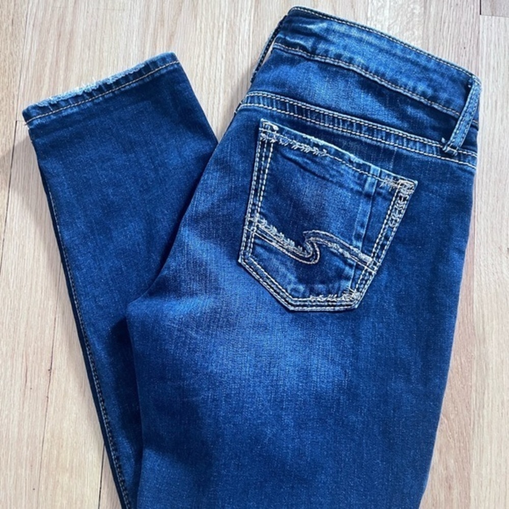 Silver Jeans Women’s Size Boyfriend 29x25 (Actual Size 34 X‎ 27) Dark Blue
